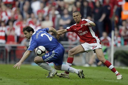 乐鱼APP-关于TES不断突破！，德罗巴连续三场比赛得分超过领先优势明显赛场气氛高涨的信息-乐鱼APP